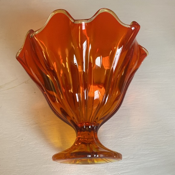 Beautiful Mid Century orange tulip bowl - Picture 3 of 6